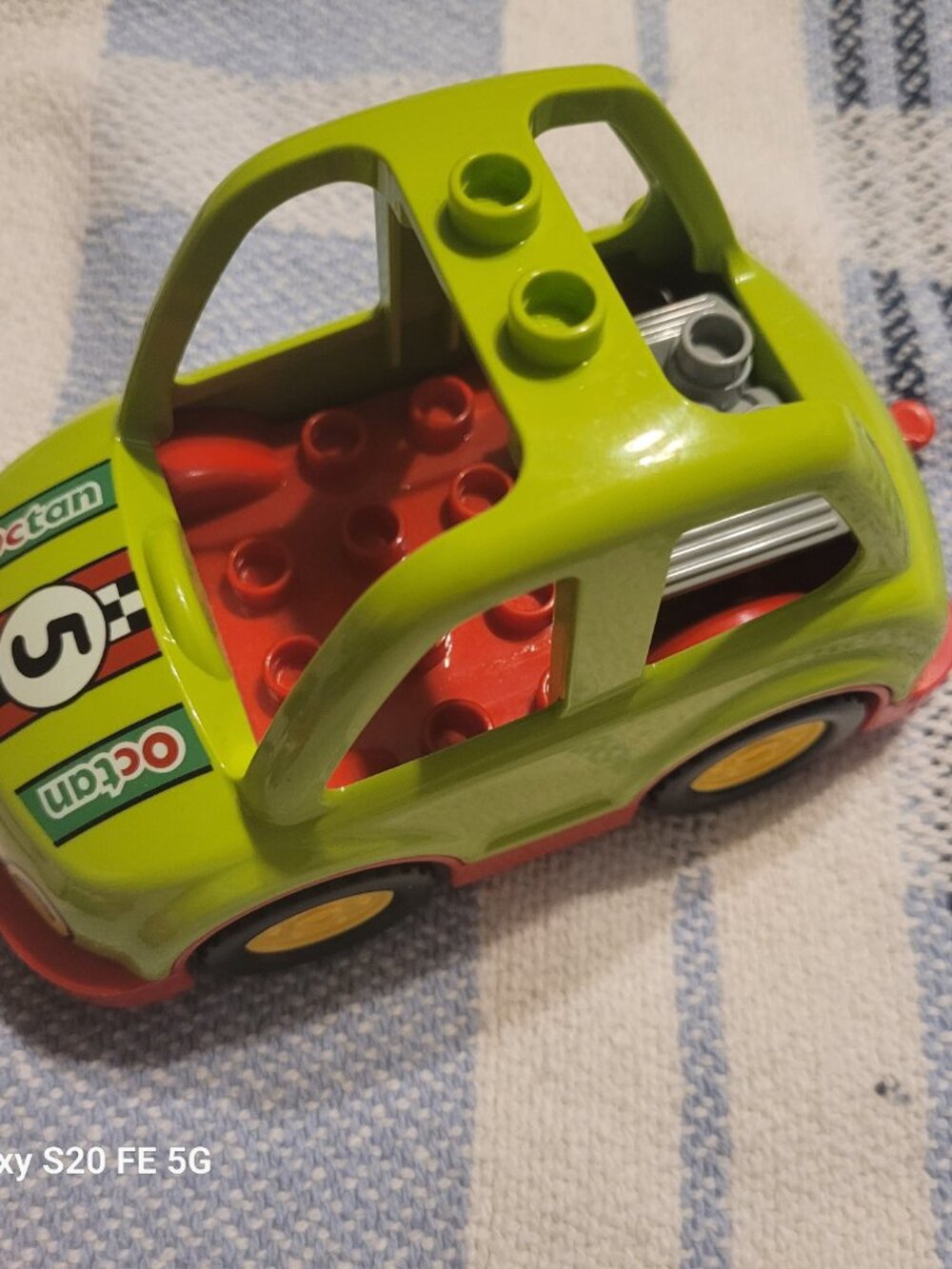 Lego Duplo set 10589 Octan car - Picture 3 of 4